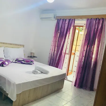 Rejana Hotel apartamentowy